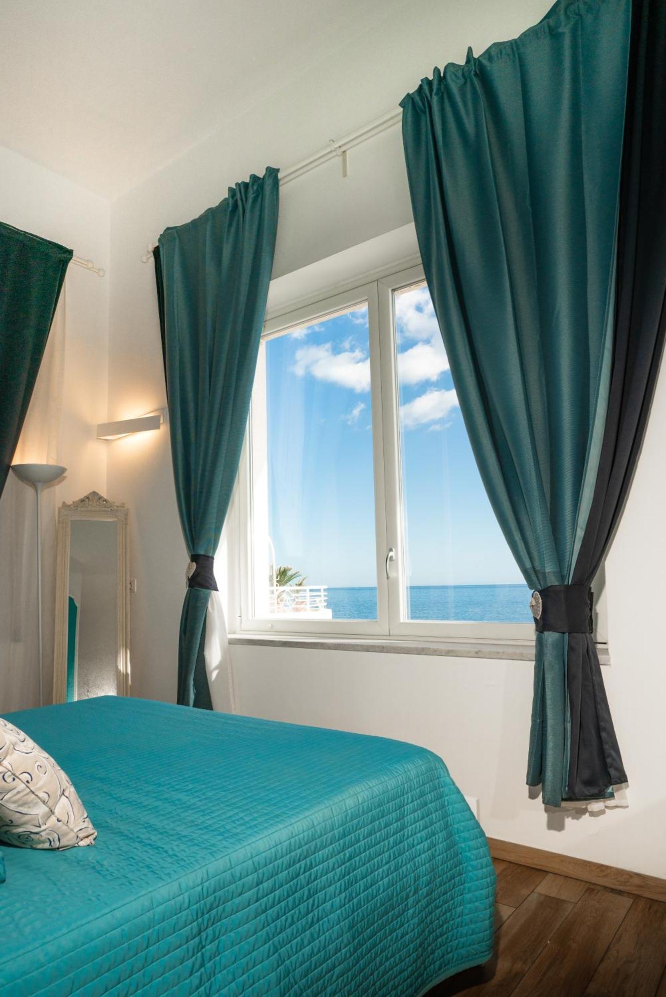 Marlove Sea View Syracuse Bagian luar foto